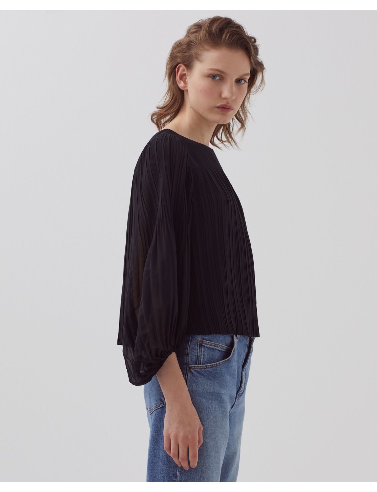 Blouse fluide plissée black beauty