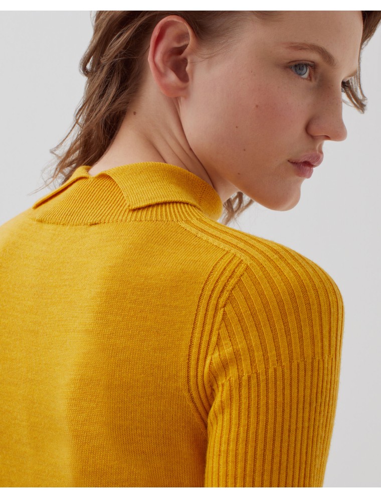 Pull ajusté en laine mérinos sunset yellow